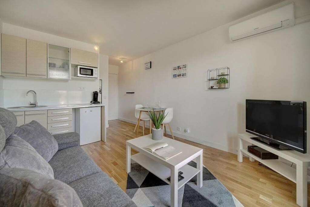 Le Palm - 100M Plage - Croisette - Verriere Cote D'Azur Appartement Cannes Buitenkant foto